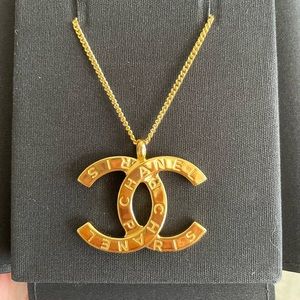 Chanel Iconic Gold Necklace